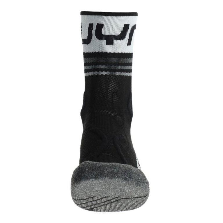Шкарпетки UYN Runner's One Short Socks W - чорний/білий
