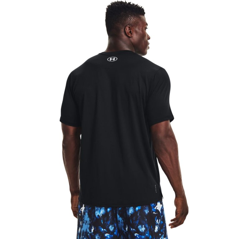 Футболка Under Armour Rush Energy SS M - чорна