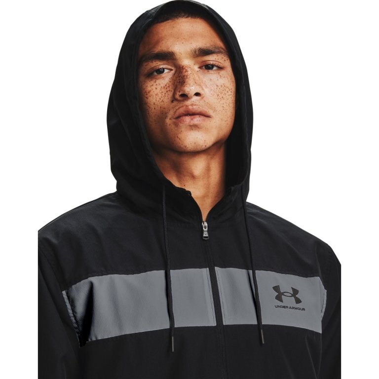 Вітровка чоловіча Under Armour Sportstyle M - чорна