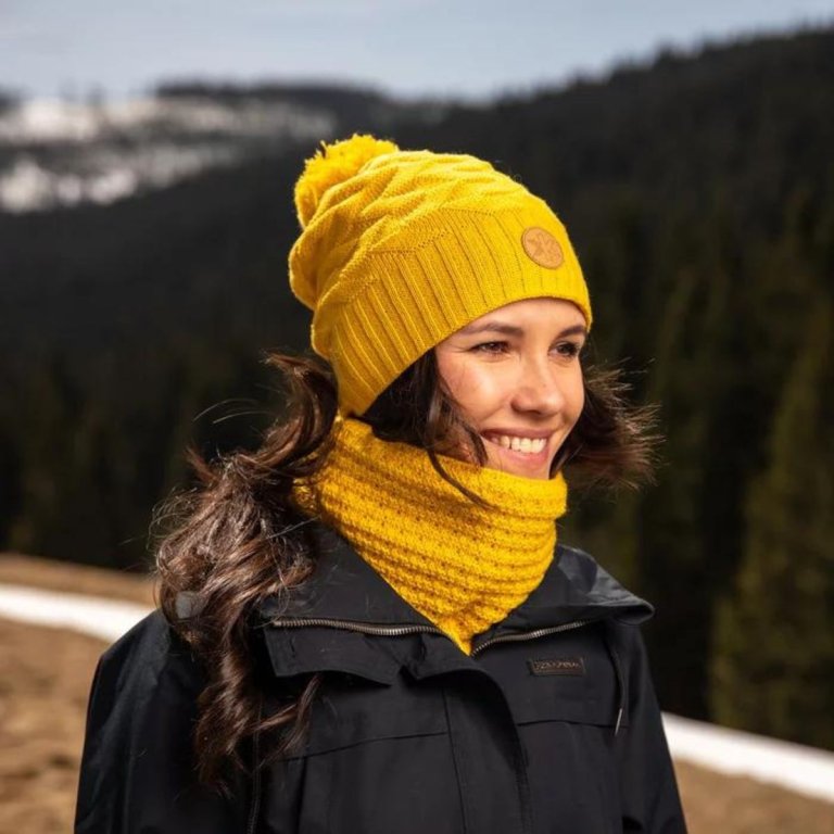 Шапка Kama Kamakadze Merino AW71 - чорна