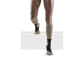 4050-7_hiking-merino-socks-sand-grey-w-front-model-1536x1536px