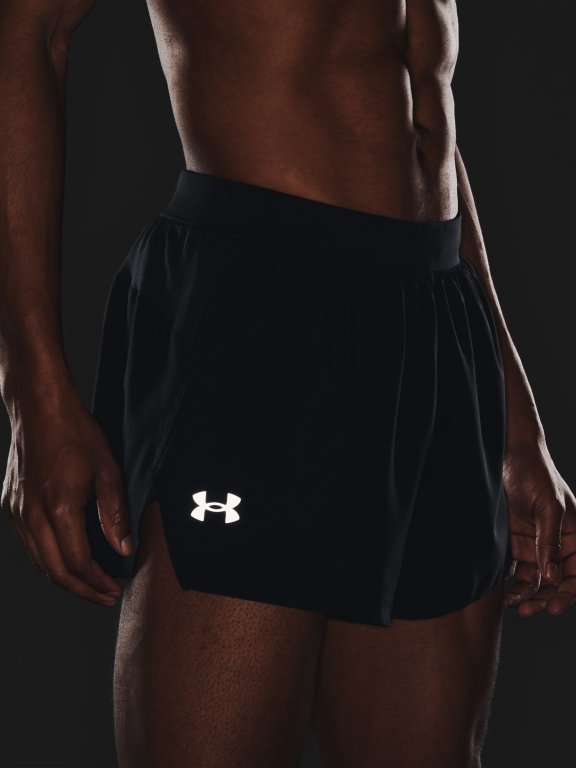 Kraťasy Under Armour Launch SW Split Short-BLK
