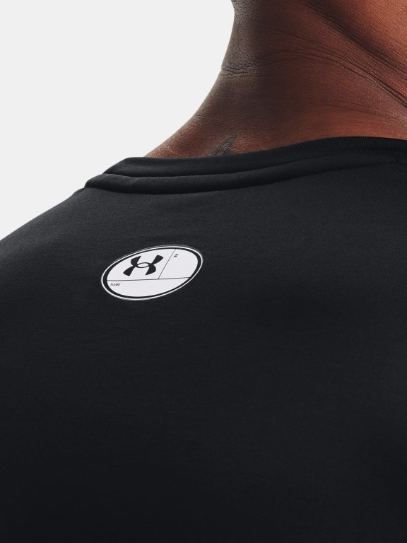 Футболка Under Armour CG Armour Fitted Crew M - чорна