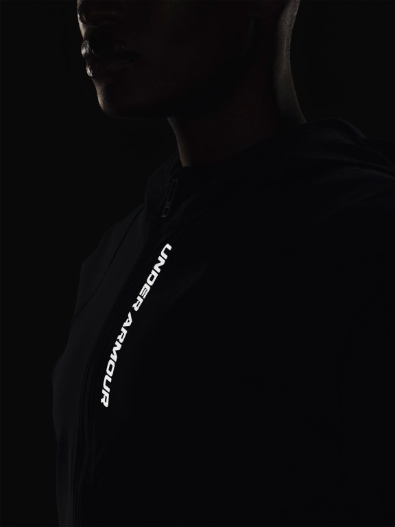 Куртка Under Armour UA OutRun the Storm W - чорна