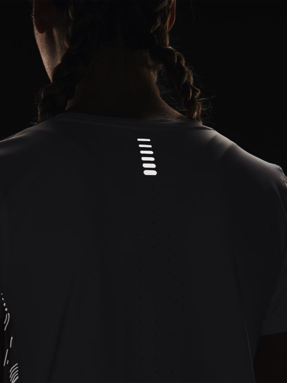 Футболка Under Armour UA Iso-Chill Laser Tee II-WHT
