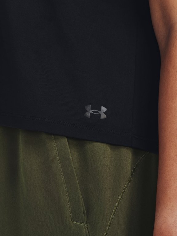 Футболка Under Armour Motion SS W - чорна