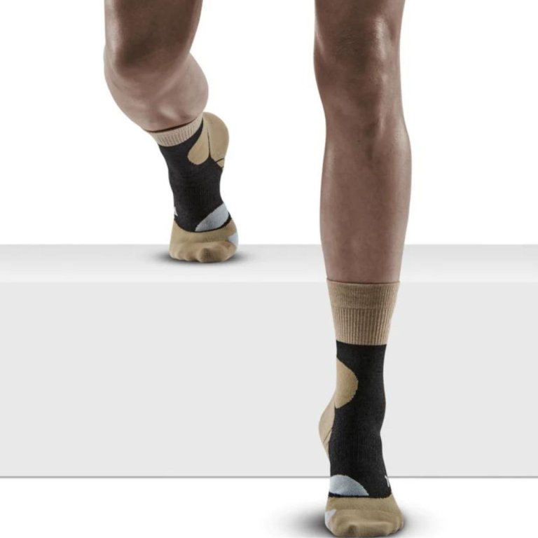 Шкарпетки CEP Merino W - бежеві