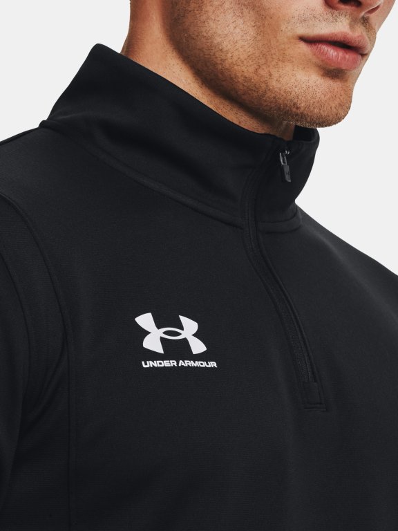 Футболка Under Armour UA M's Ch. Середній шар M - чорний