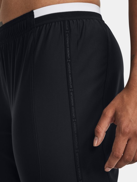 Штани Under Armour UA W's Challenger Pro Pant-BLK