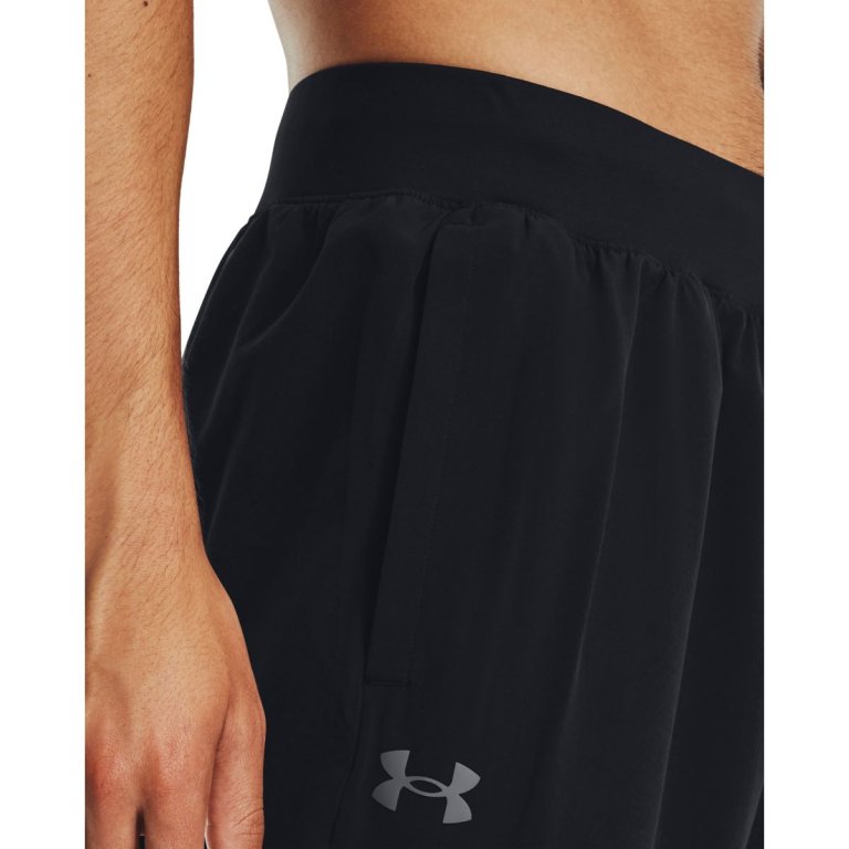 Штани Under Armour Stretch Woven Joggers M - чорний