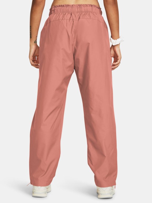 Штани Under Armour UA Rush OS Woven Pant-PNK