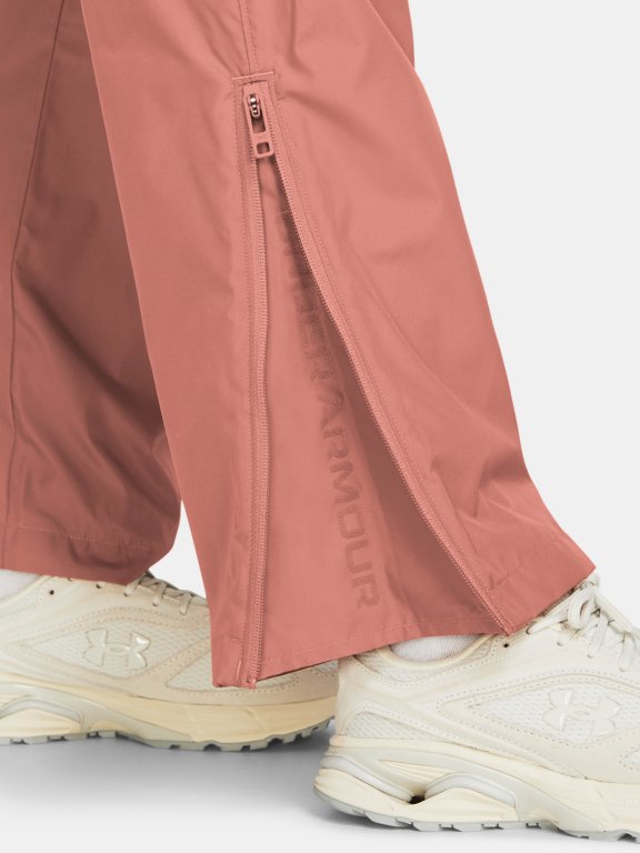 Штани Under Armour UA Rush OS Woven Pant-PNK