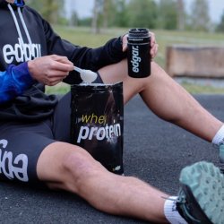Proteín Edgar Whey Protein 800 g - lesné ovocie