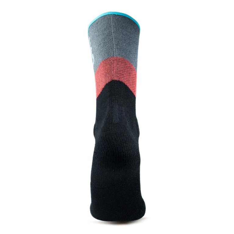 Шкарпетки UYN Trekking One Cool W Socks - чорні