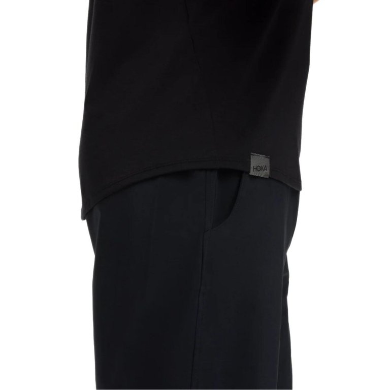 Футболка Hoka Essential Tee M - чорна