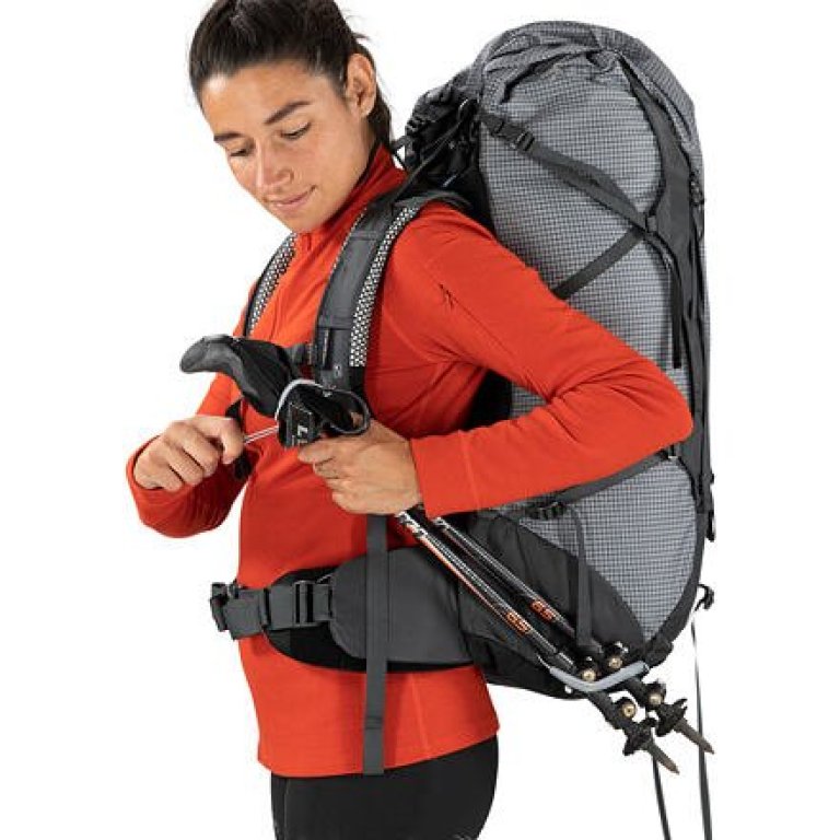 Рюкзак OSPREY ARIEL PRO 75 Wmn срібляста підкладка
