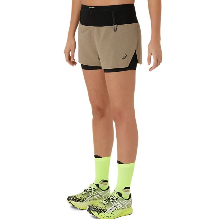 Шорти Asics Fujitrail 2-N-1 Short W - коричневий / чорний