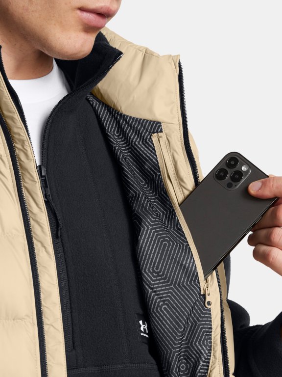 Жилет Under Armour LEGEND