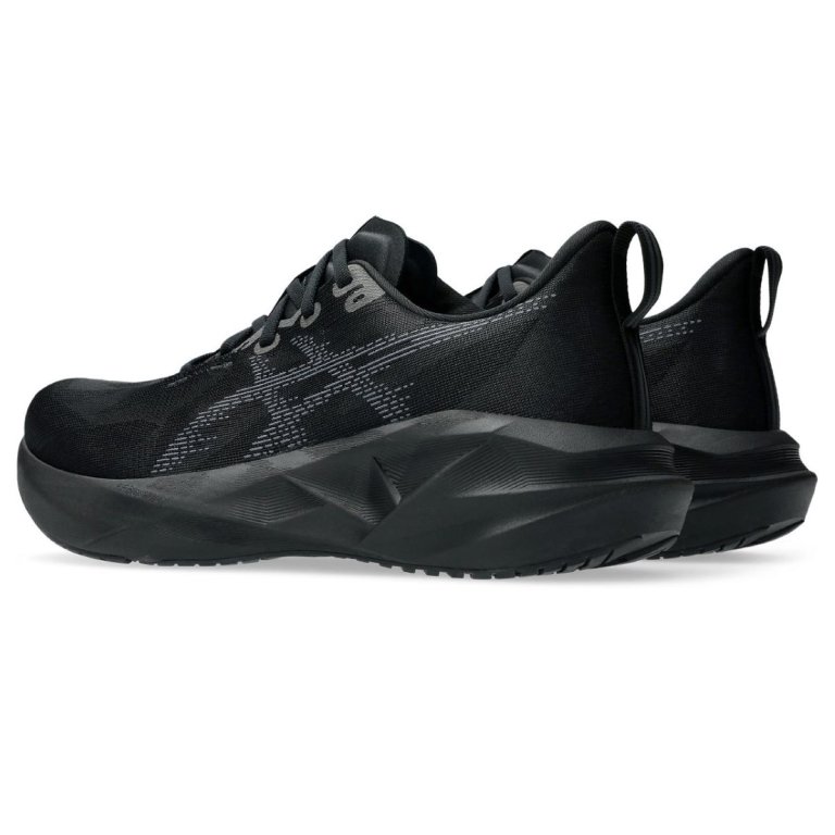 Кросівки Asics Novablast 5 M - чорні