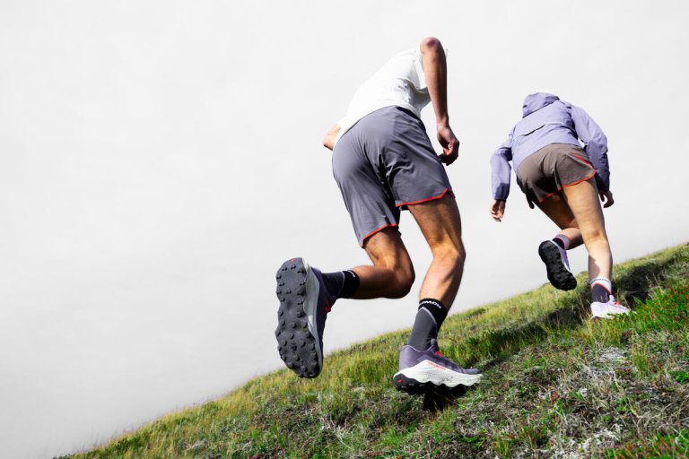 Кросівки Salomon Ultra Glide 3 M - сірі