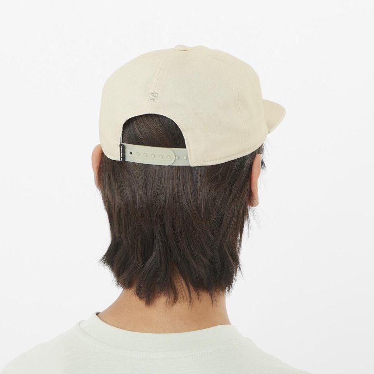 Кепка Salomon Cap Flat - біла