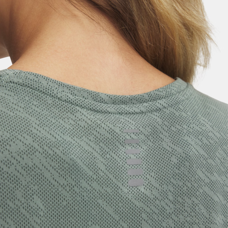 Футболка Under Armour Launch Camo SS W - зелена/світловідбиваюча
