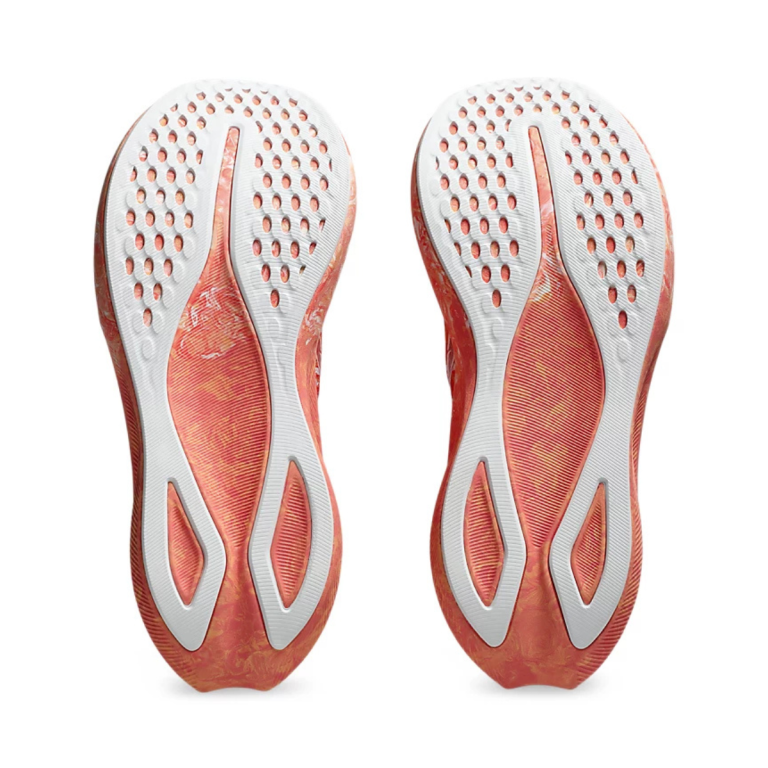 Кросівки Asics Noosa Tri 16 W - помаранчевий/білий