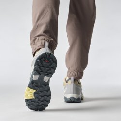 Кросівки Salomon X Ultra 5 W - бежевий