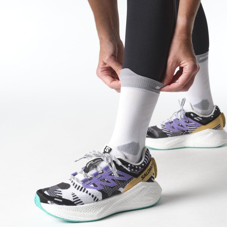 Кросівки Salomon Aero Glide 3 Proto Pack W - чорно/біло/фіолетові