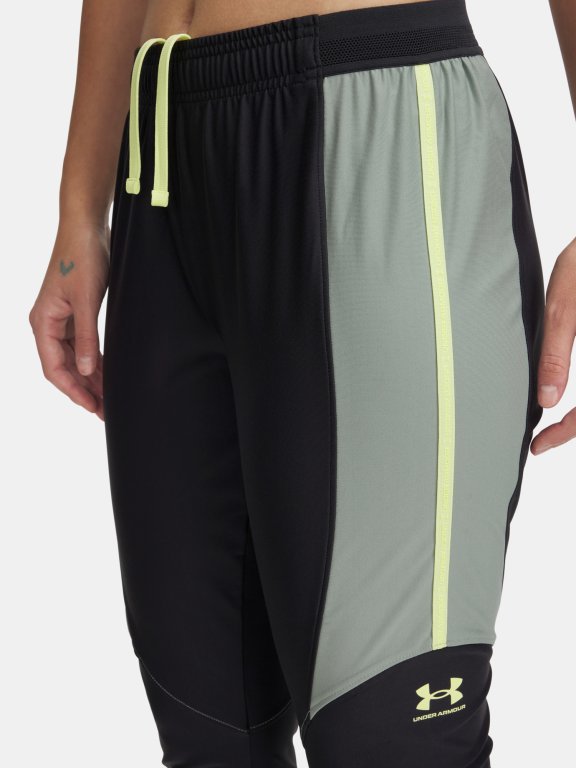 Штани Under Armour Challenger Pro Pant Wmn Black