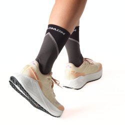 Кросівки Salomon Aero Glide 3 Grvl W - бежеві