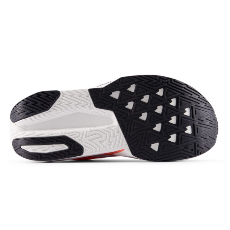 Кросівки New Balance FuelCell Rebel v5 W - червоні