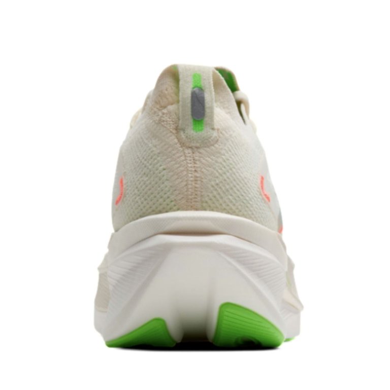 Кросівки Brooks Hyperion Max 3 W - бежові