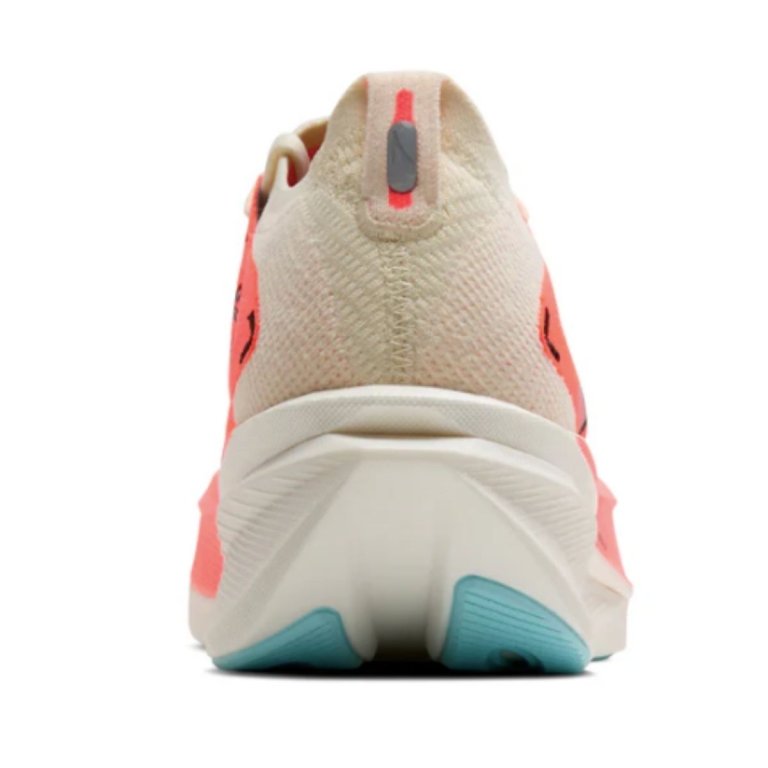 Кросівки Brooks Hyperion Max 3 W - рожево/сині