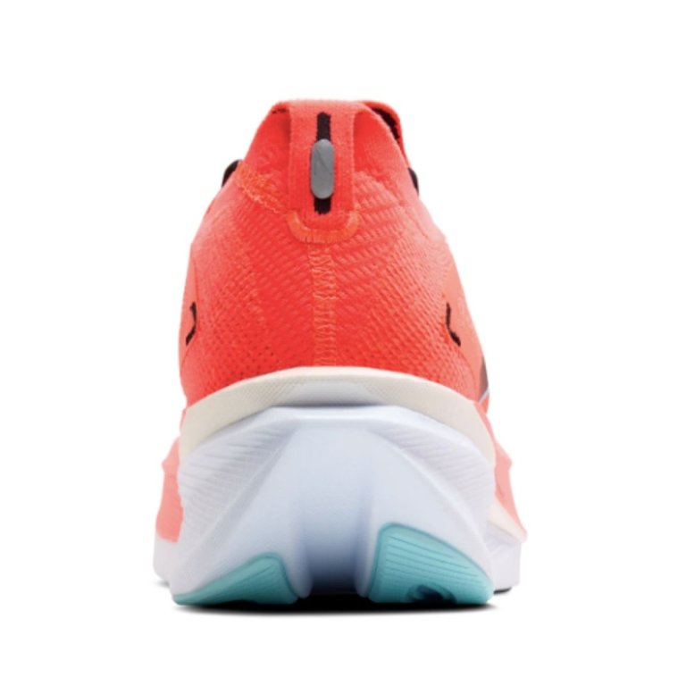 Кросівки Brooks Hyperion Max 3 M - помаранчеві