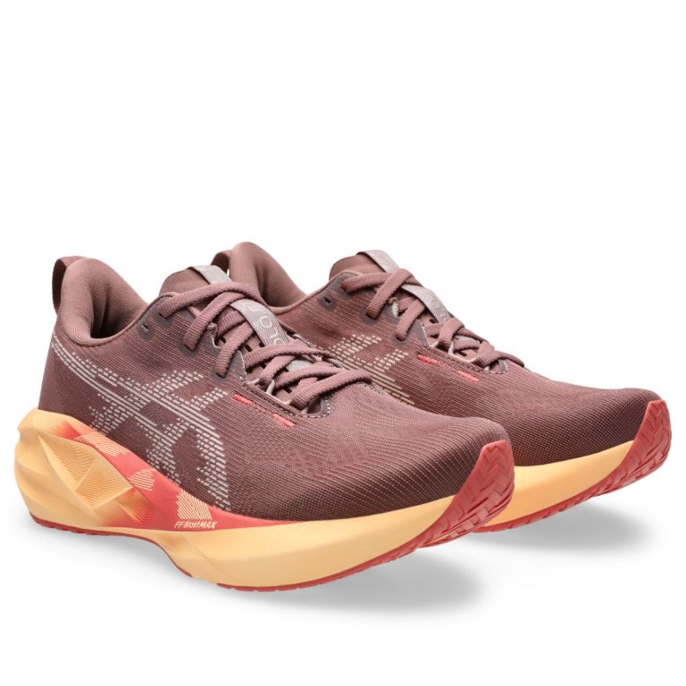 Кросівки Asics Novablast 5 W - червоні