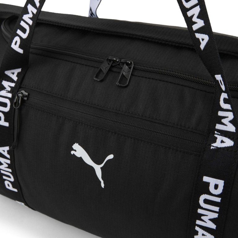 Сумка Puma At Ess Barrel Bag W - чорна