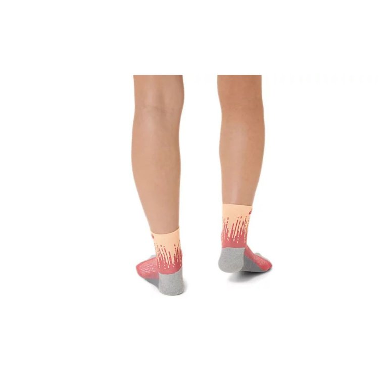 Шкарпетки Asics Performance Run Sock Quarter - помаренчиво/рожеві