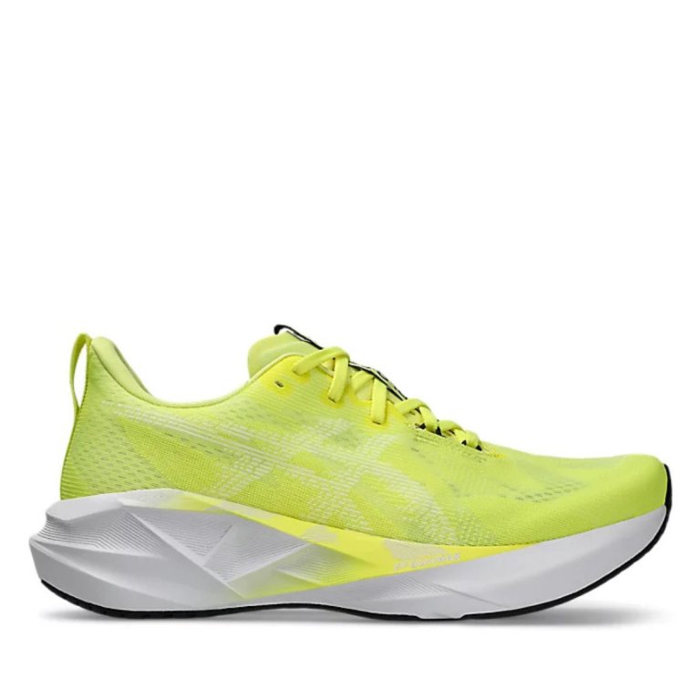 Кросівки Asics Novablast 5 M - жовті