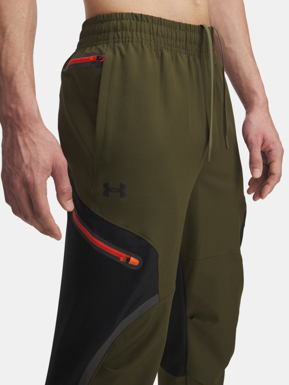 Штани Under Armour Unstoppable Cargo зелені