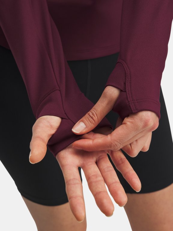 Футболка Under Armour Motion 1/2 Zip Emea Wmn Red