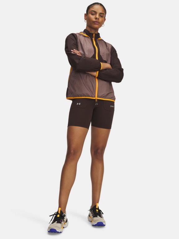 Kraťasy Under Armour Trail Run Fitted Short Wmn Brown