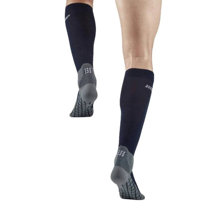 Шкарпетки CEP Light Merino Socks M - чорно/сірі