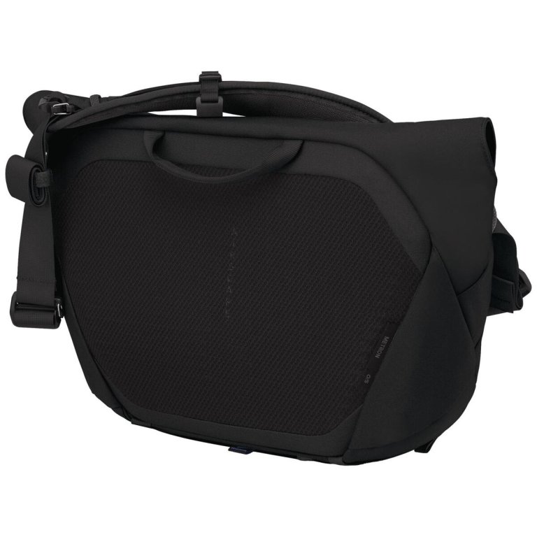 Сумка Osprey Metron 18 - чорна