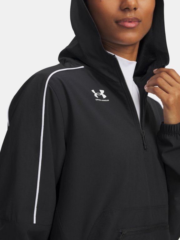 Анорак Under Armour Challenger Anorak Wmn Black