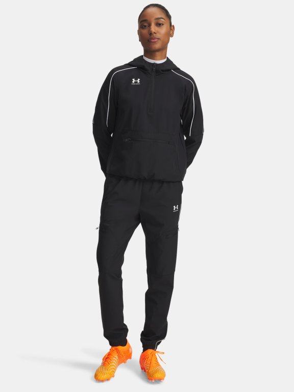Анорак Under Armour Challenger Anorak Wmn Black