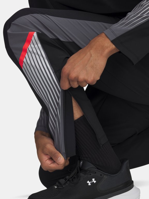 Штани Under Armour Velociti Storm Pant чорні