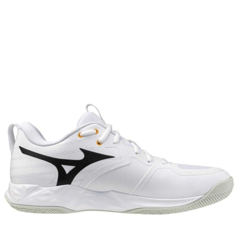 Кросівки Mizuno Wave Momentum Pro - біло/чорні