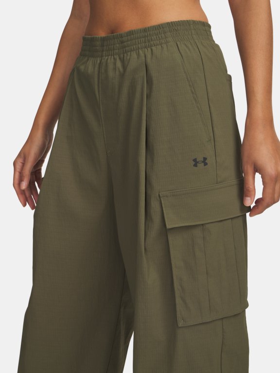 Штани Under Armour Unstoppable Rstop Cargo Wmn Green
