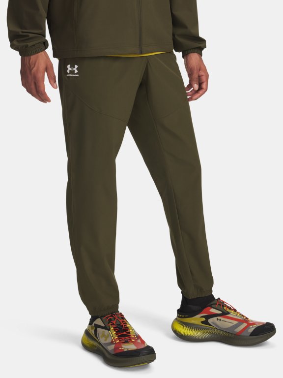 Штани Under Armour Vibe Woven Jogger Man зелені